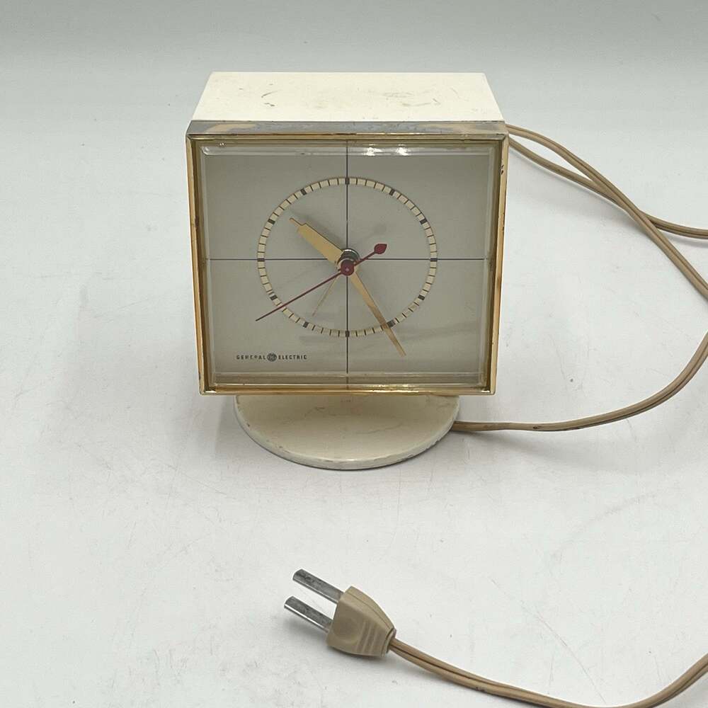 Vtg General Electric Model 7343 Electric Clock 1970s Working Alarm Doesn’t Work